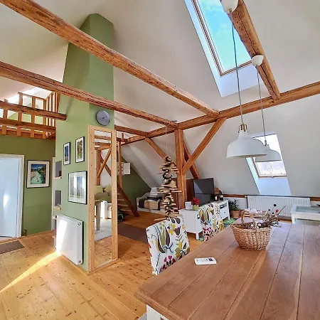 Alloggio in famiglia Entire Loft Close To Beautiful Logar Valley